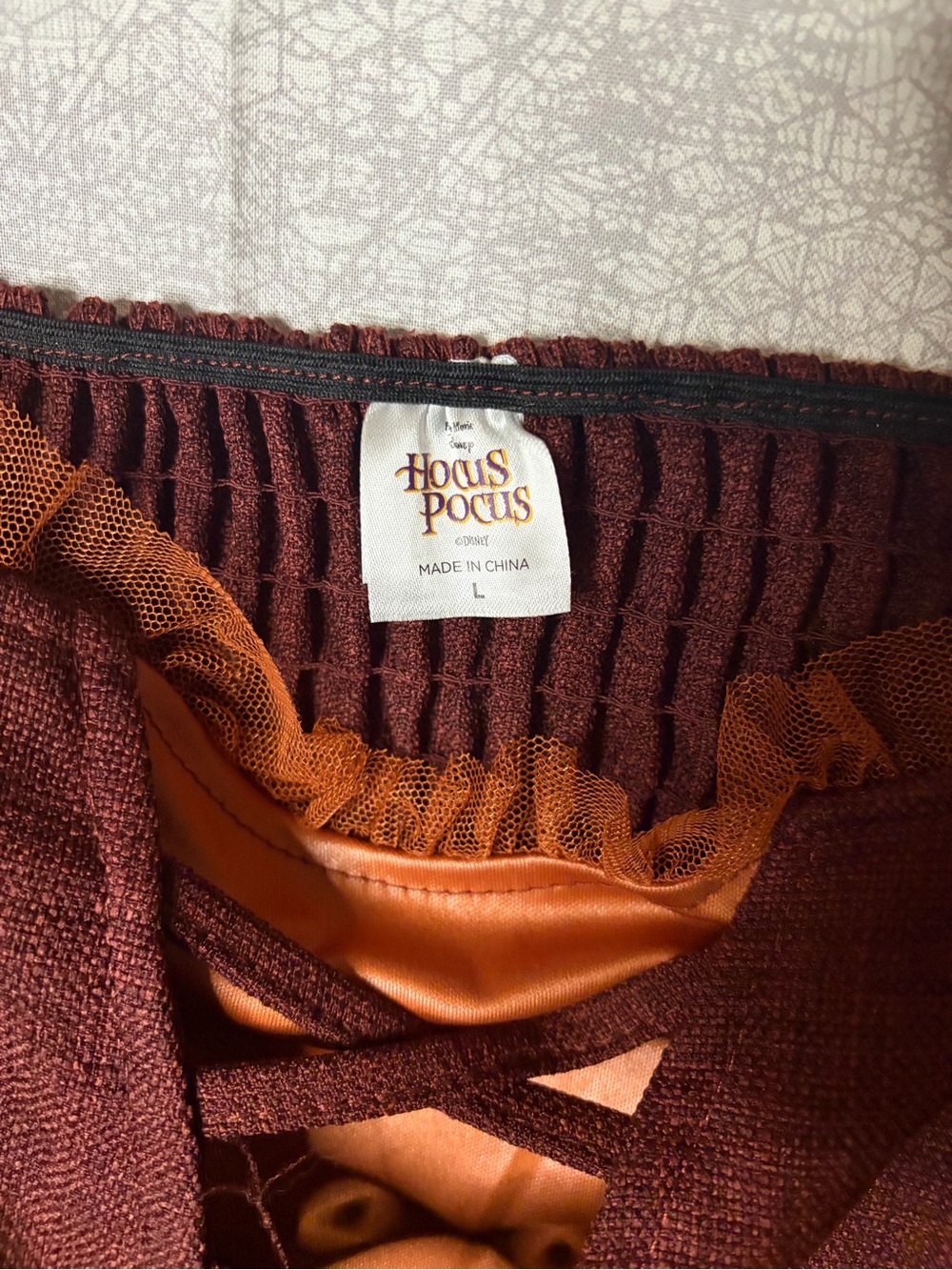 Hocus Pocus Costume Large - Picture 6 of 10